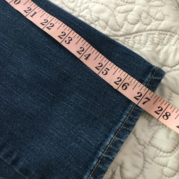 Signature by Levi Strauss & Co. Mid-Rise Bootcut Jeans - Size 16S - Dark Wash - Picture 10 of 10